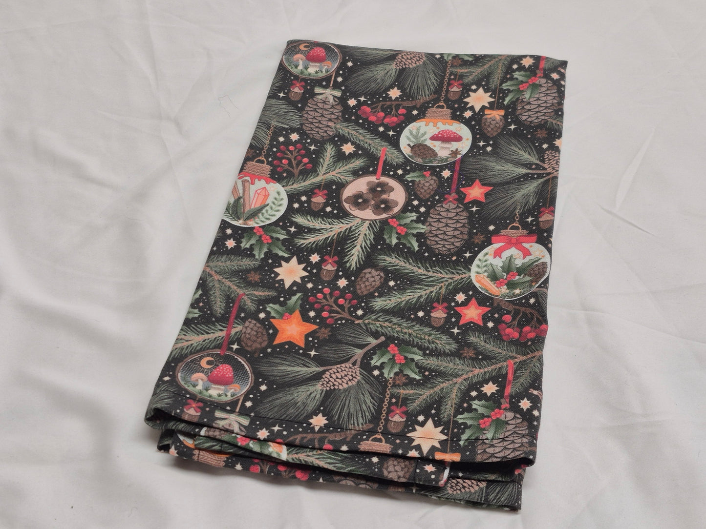 Yule tea towel